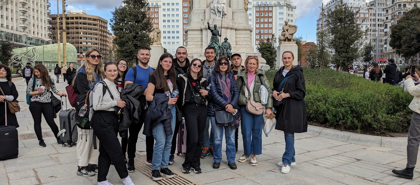 plaza-de-espana_1360x600_crop_478b24840a