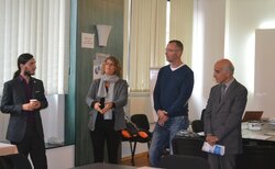 fr07_250x154_crop_478b24840a