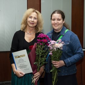 1_280x280_crop_478b24840a