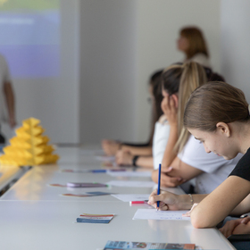 sedmica-za-orientirane-25-09-polina-yaneva-73_280x280_crop_478b24840a