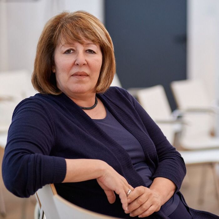 diana-iankova-nbu_700x700_crop_478b24840a