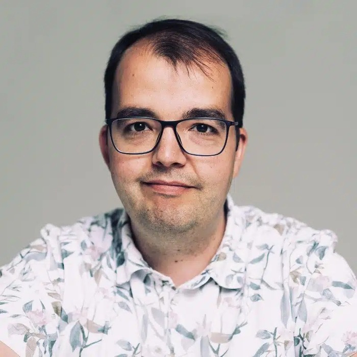 lachezar-afrikanov-eduleadersbg-com-jpg_700x700_crop_478b24840a