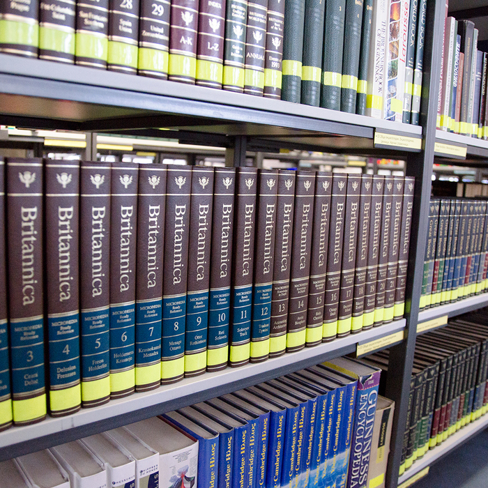 dsc-0127_700x700_crop_478b24840a