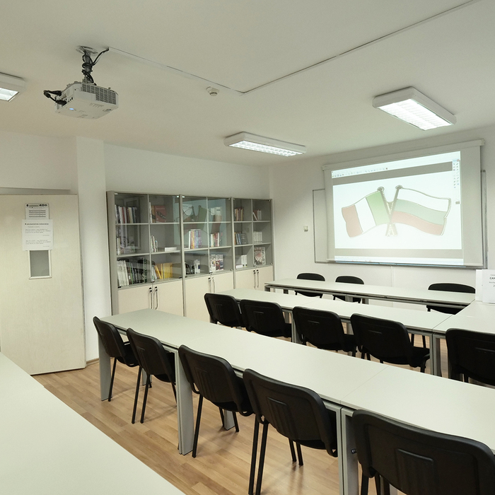 italy-auditorium4_700x700_crop_478b24840a