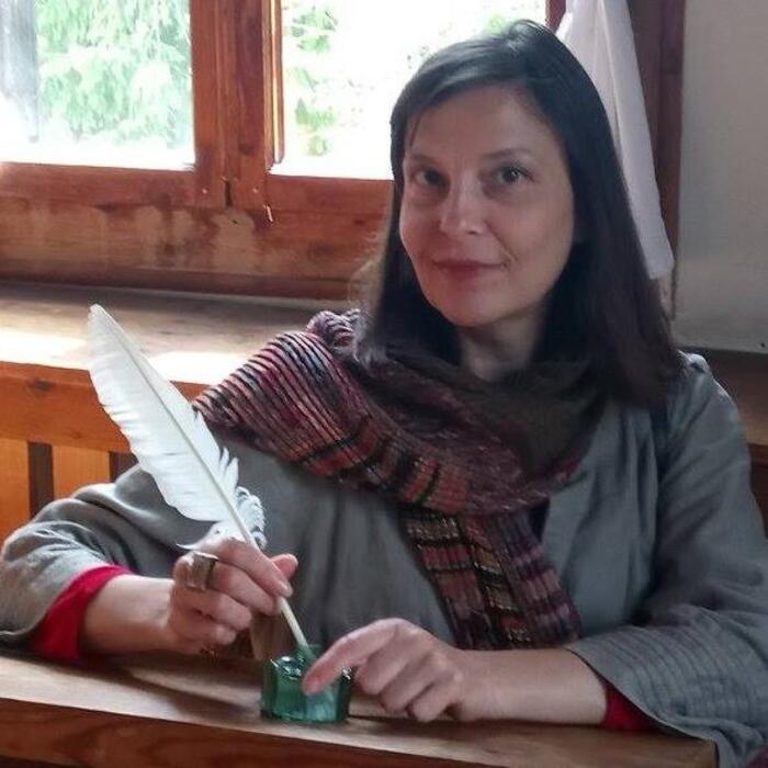 radosveta-01_700x700_crop_478b24840a