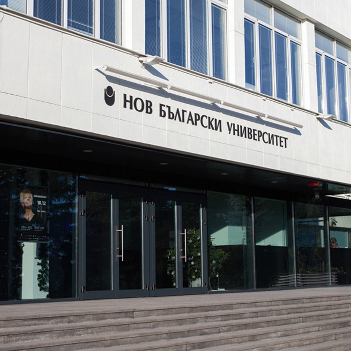 img-0001_700x700_crop_478b24840a